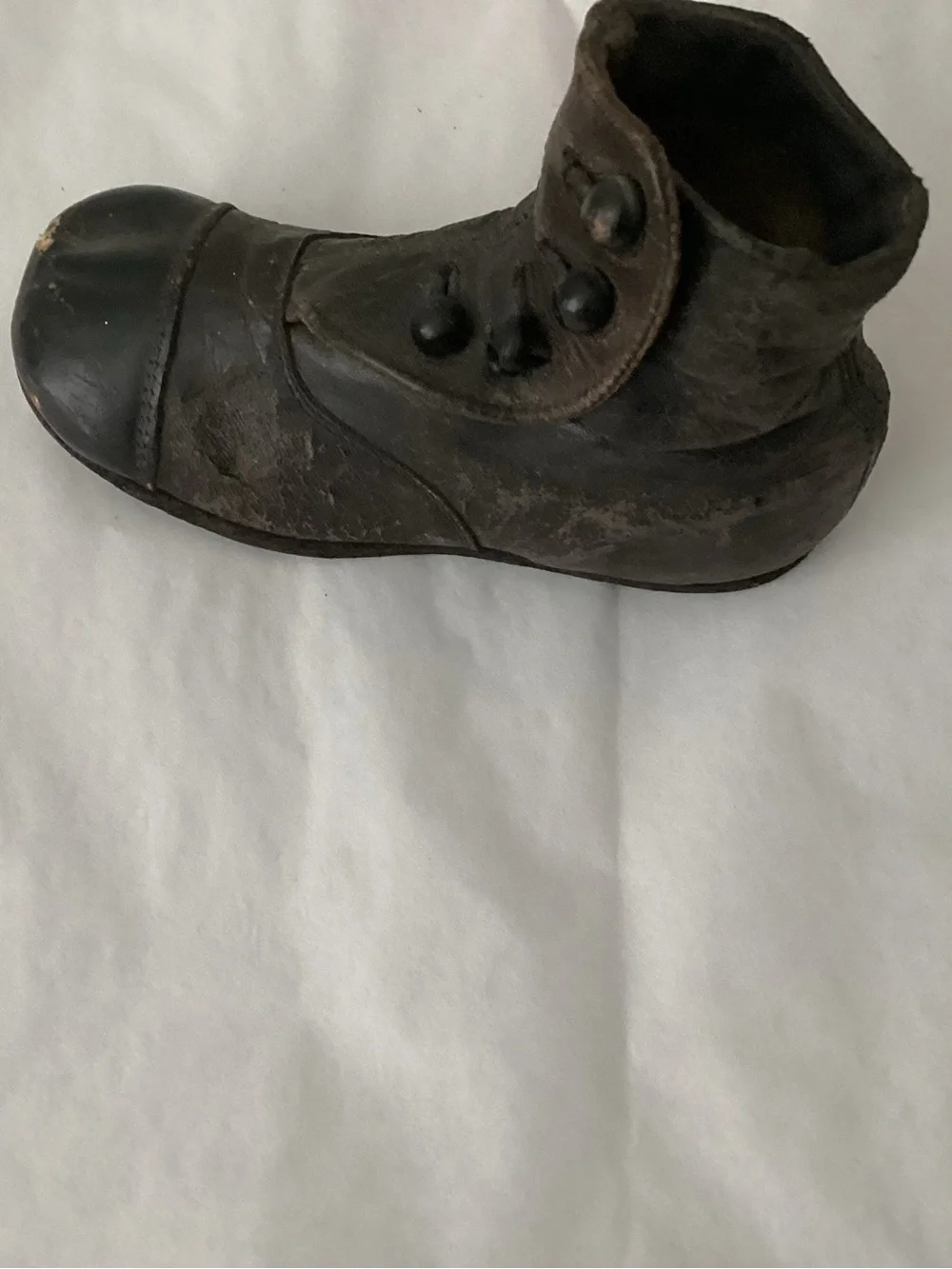 Antique black leather high-top button child shoe/boot classic footwear late 19 C